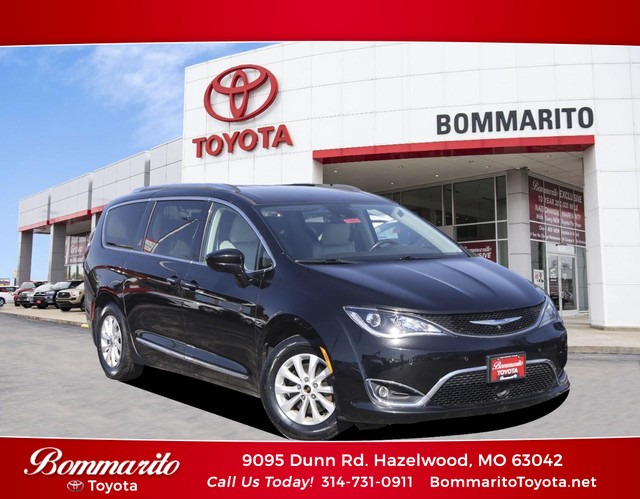 Hazelwood MO 2019 Chrysler Pacifica more details - chrysler pacifica