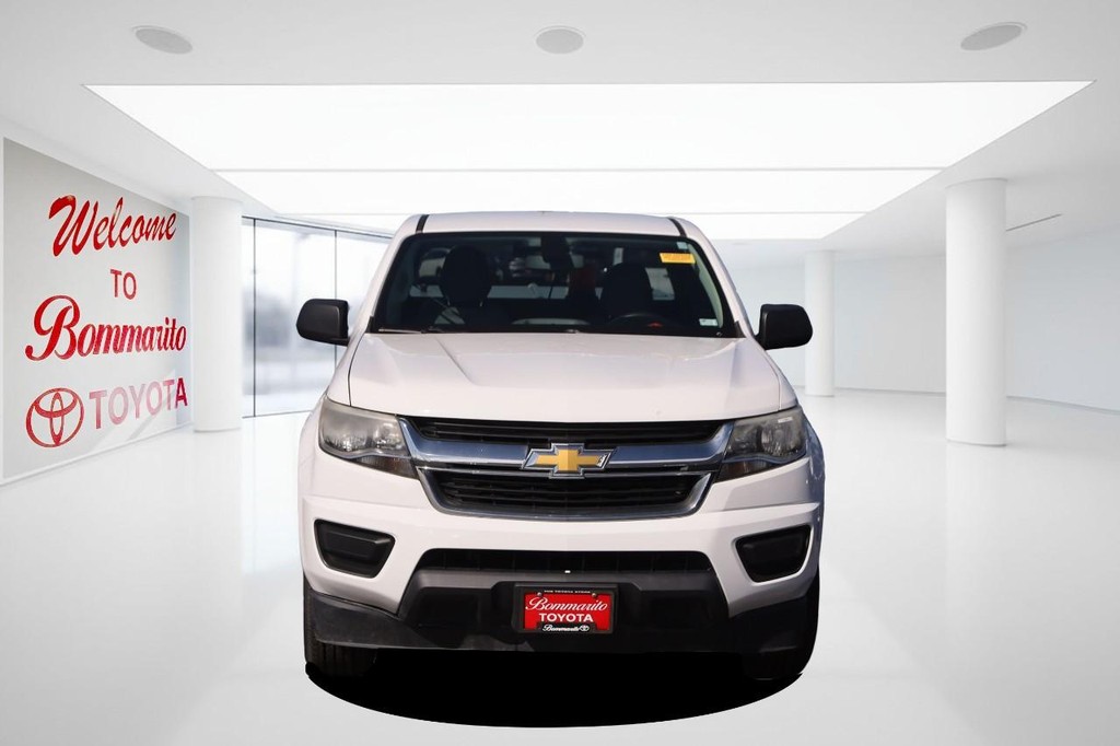 Chevrolet Colorado Vehicle Full-screen Gallery Image 4