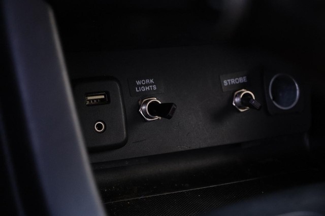 Chevrolet Colorado Vehicle Image 18