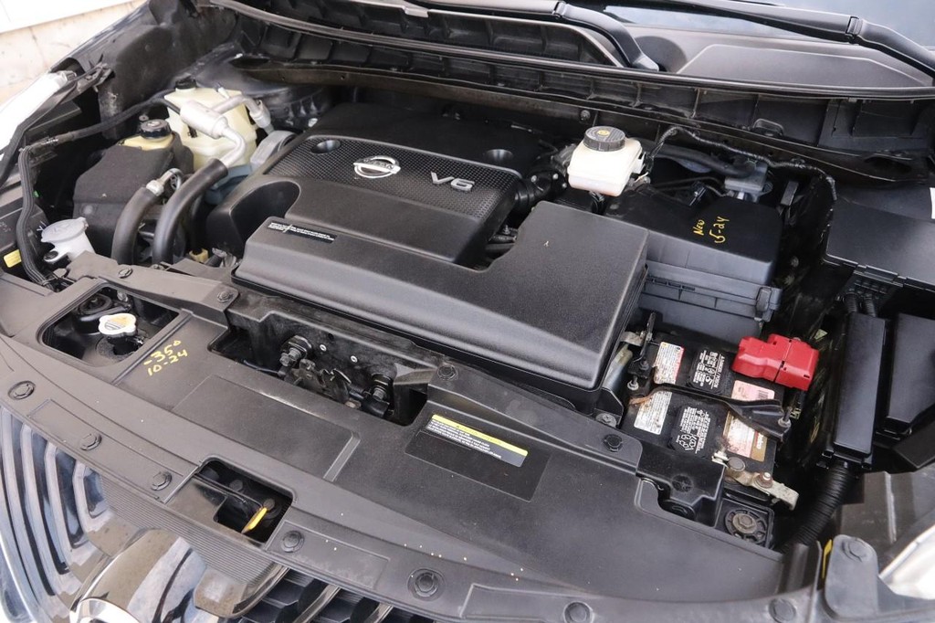 Nissan Murano Vehicle Full-screen Gallery Image 27