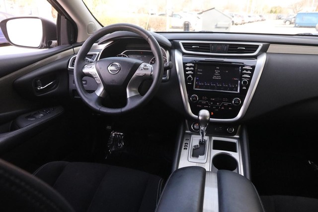 Nissan Murano Vehicle Image 22