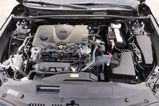 Toyota Camry Vehicle Image 26