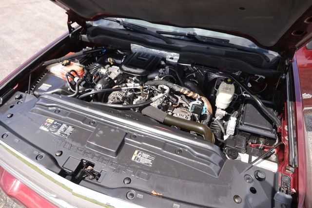 Chevrolet Silverado 2500HD Vehicle Image 27
