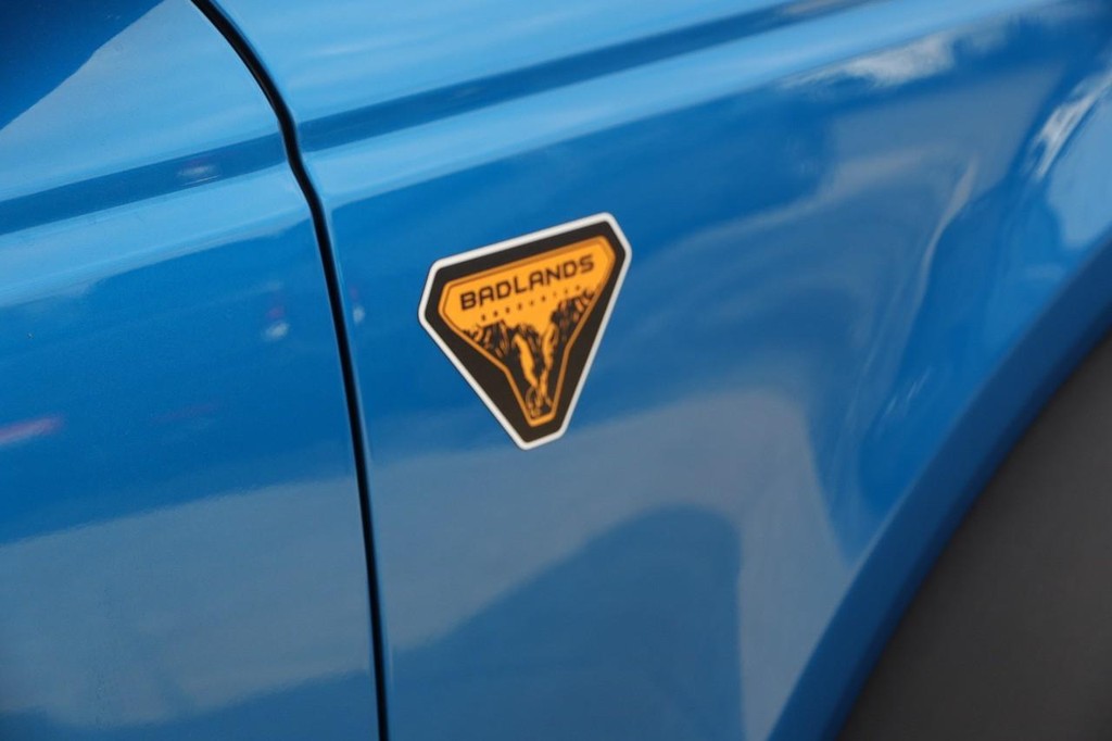 Ford Bronco Vehicle Full-screen Gallery Image 29