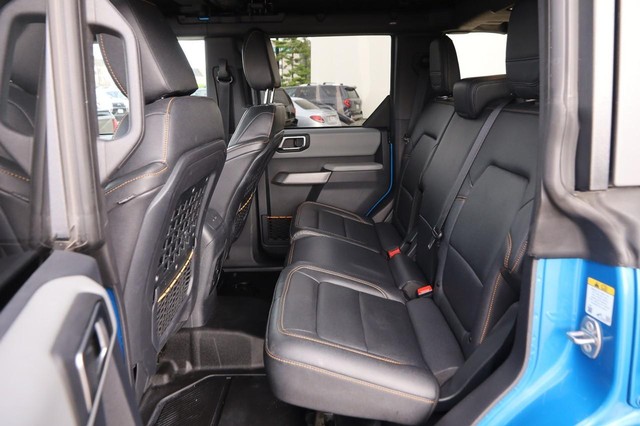 Ford Bronco Vehicle Image 09