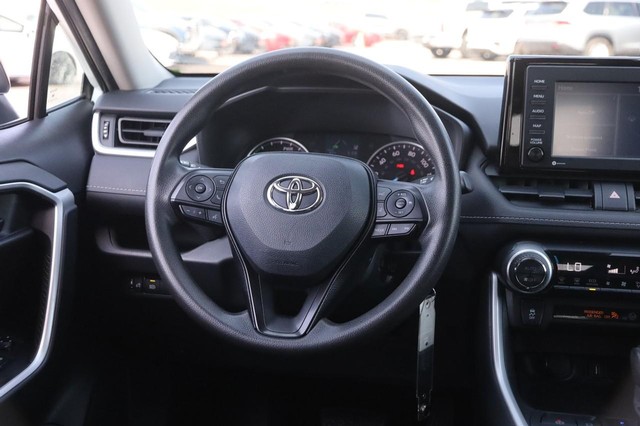 Toyota RAV4 Vehicle Image 21
