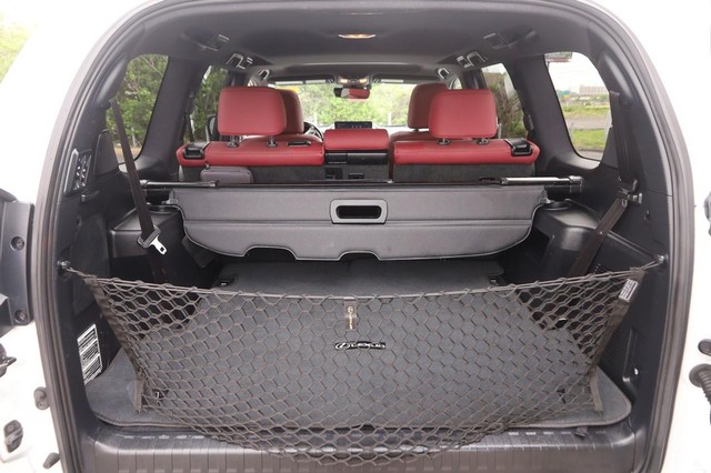 Lexus GX Vehicle Image 07