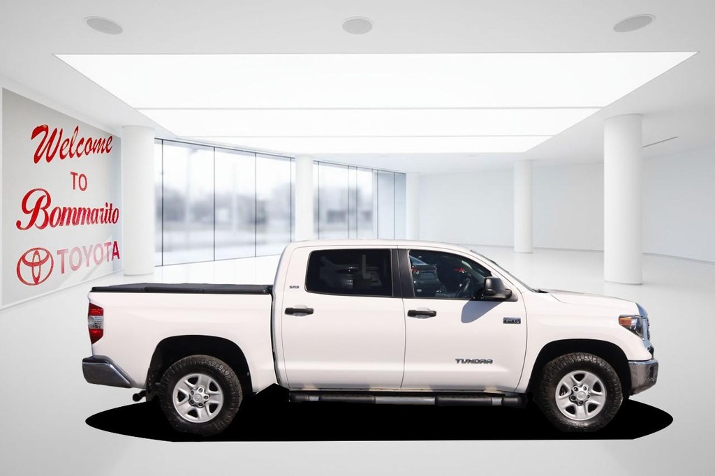 Toyota Tundra 4WD Vehicle Full-screen Gallery Image 5