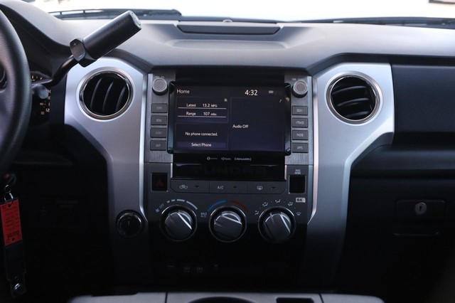 Toyota Tundra 4WD Vehicle Image 22