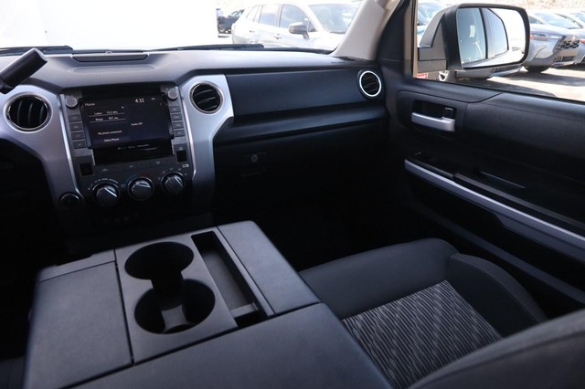 Toyota Tundra 4WD Vehicle Image 23