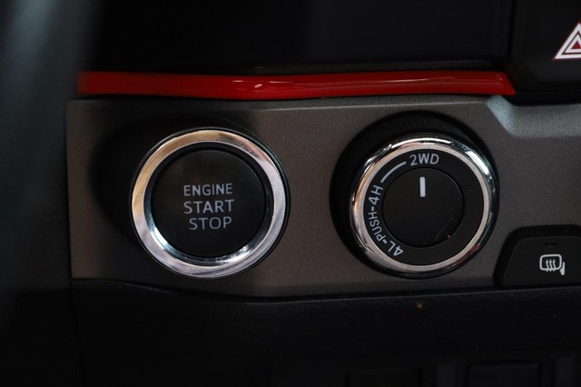 Toyota Tacoma 4WD Vehicle Image 15
