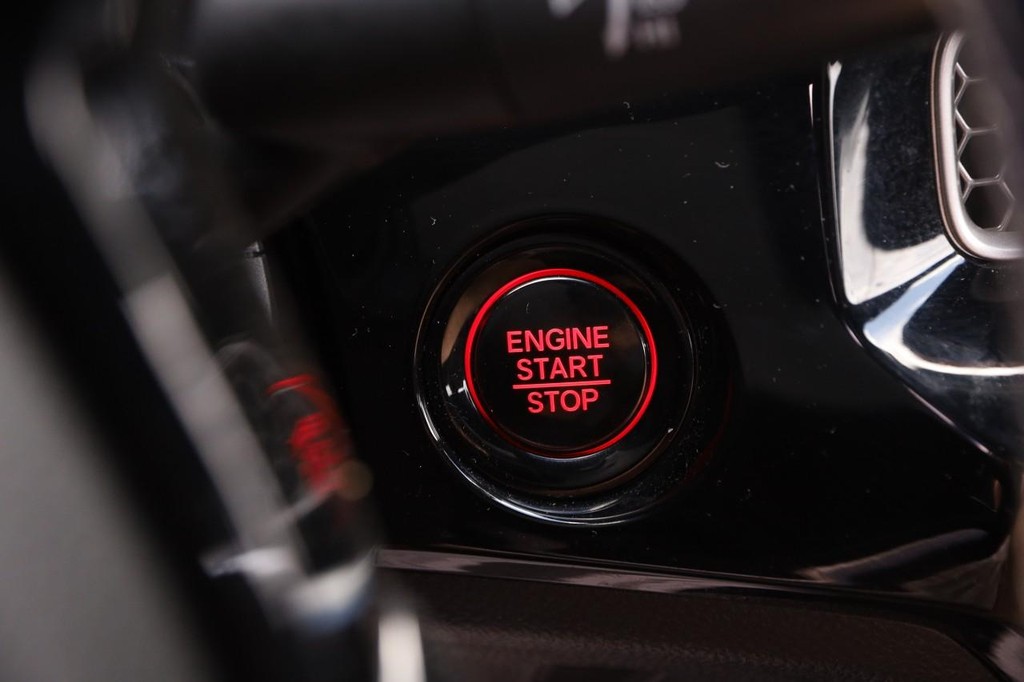 Honda Civic Sedan Vehicle Full-screen Gallery Image 14