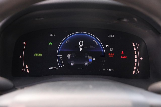 Toyota Camry Vehicle Image 13