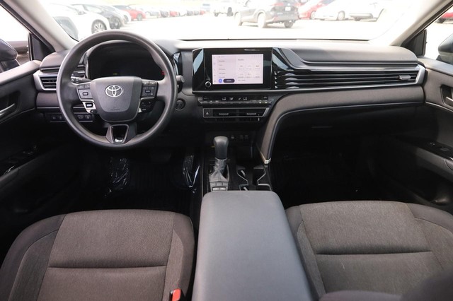 Toyota Camry Vehicle Image 22