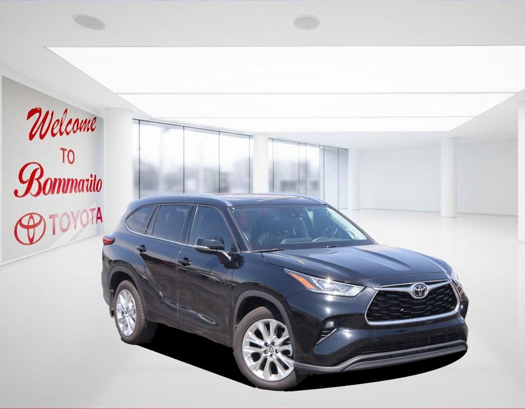 Toyota Highlander Vehicle Full-screen Gallery Image 2