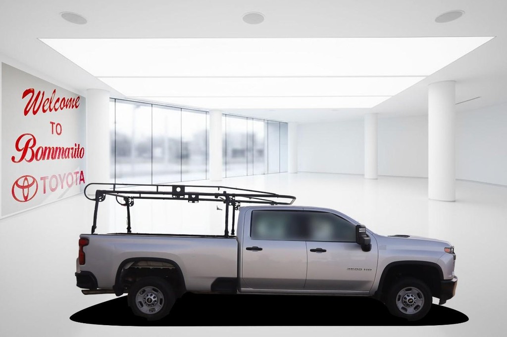 Chevrolet Silverado 2500HD Vehicle Full-screen Gallery Image 5