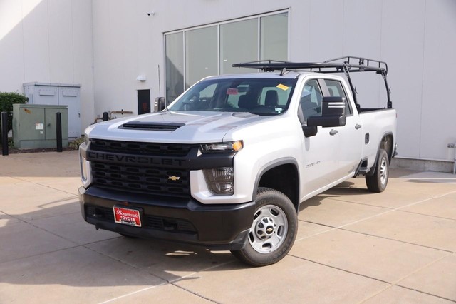 Chevrolet Silverado 2500HD Vehicle Image 02