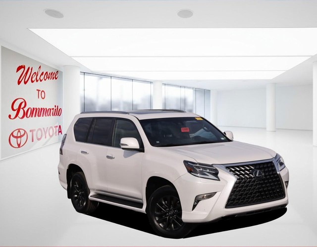 Lexus GX Vehicle Image 02