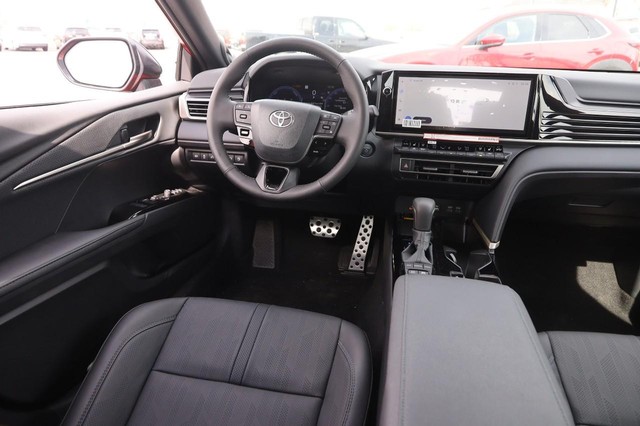 Toyota Camry Vehicle Image 22