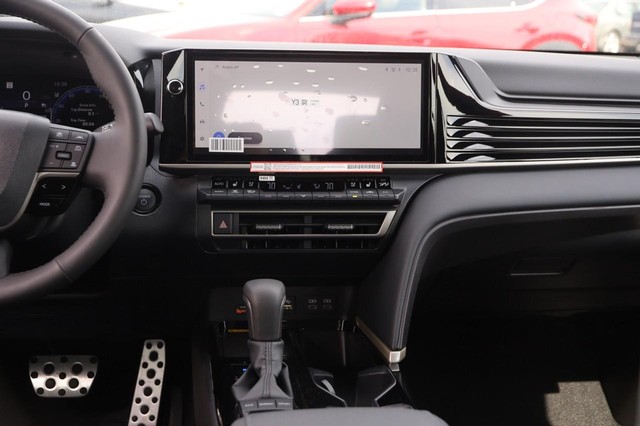 Toyota Camry Vehicle Image 24