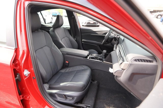 Toyota Camry Vehicle Image 26