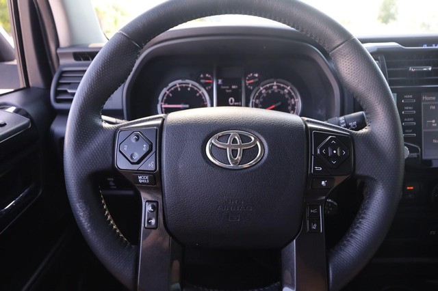 Toyota 4Runner Vehicle Image 10