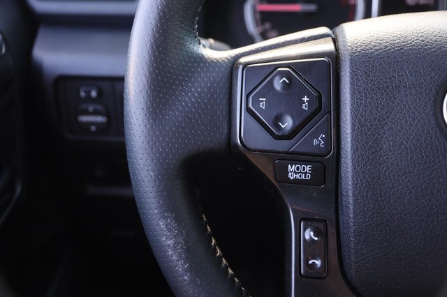 Toyota 4Runner Vehicle Image 11