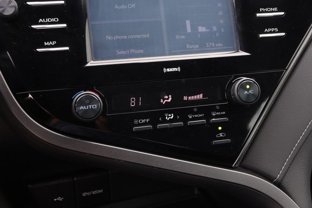 Toyota Camry Vehicle Image 16