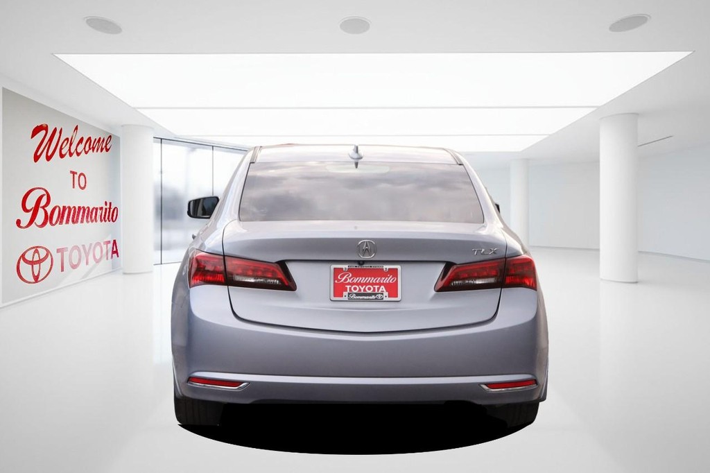 Acura TLX Vehicle Full-screen Gallery Image 06