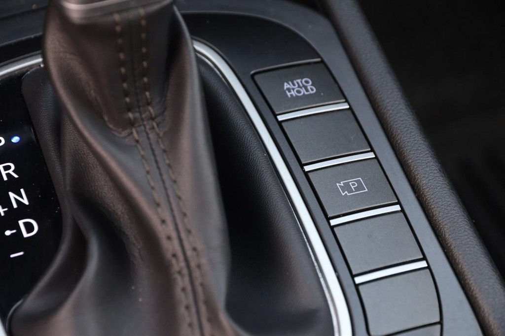 Hyundai Kona Vehicle Full-screen Gallery Image 20