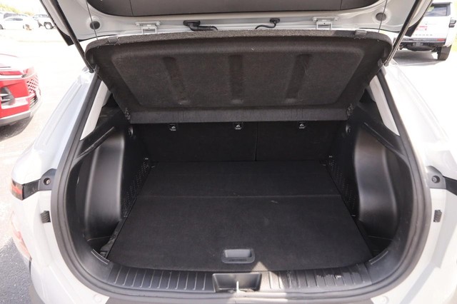 Hyundai Kona Vehicle Image 07