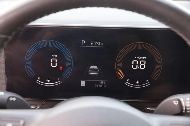 Hyundai Kona Vehicle Image 13