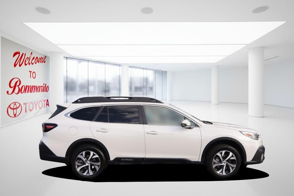 Subaru Outback Vehicle Full-screen Gallery Image 5