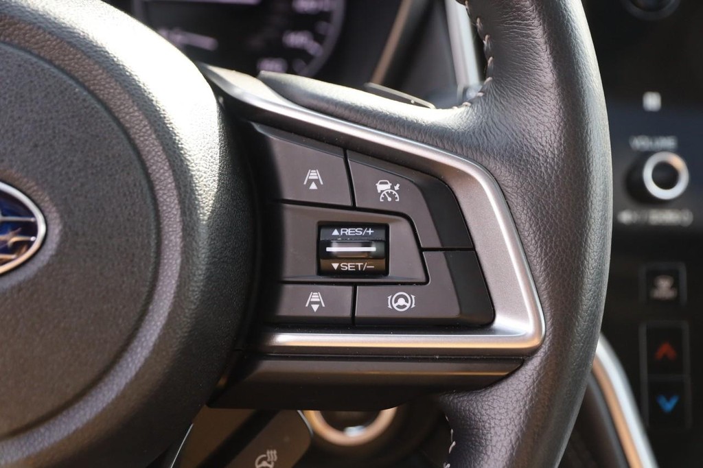 Subaru Outback Vehicle Full-screen Gallery Image 14