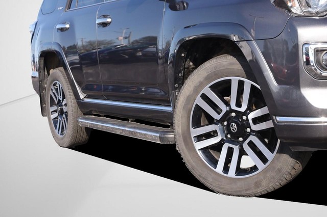 Toyota 4Runner Vehicle Image 03