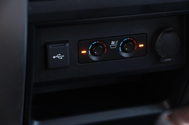 Toyota 4Runner Vehicle Image 19