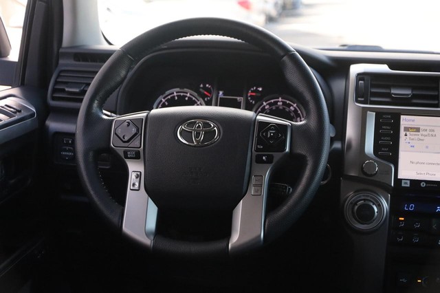 Toyota 4Runner Vehicle Image 25