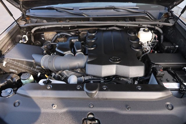 Toyota 4Runner Vehicle Image 29
