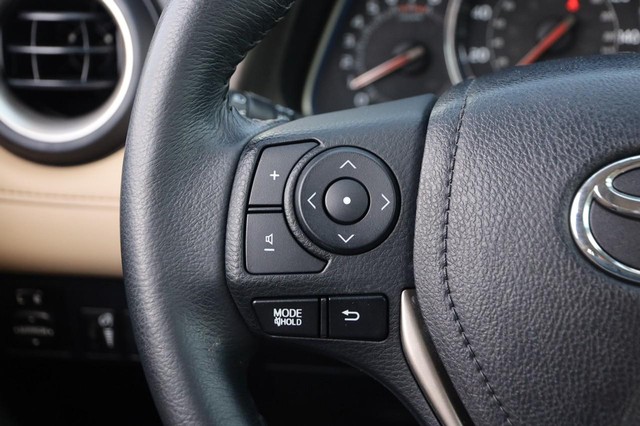 Toyota RAV4 Vehicle Image 13