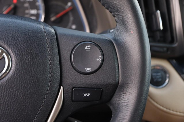 Toyota RAV4 Vehicle Image 14