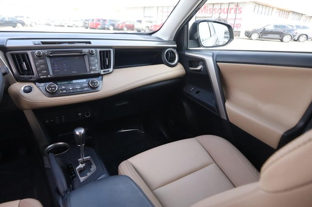 Toyota RAV4 Vehicle Image 27