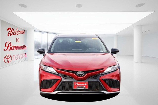 Toyota Camry Vehicle Image 04