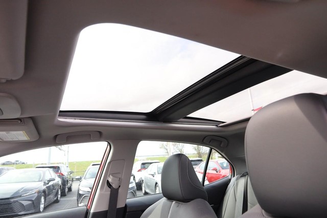 Toyota Camry Vehicle Image 08