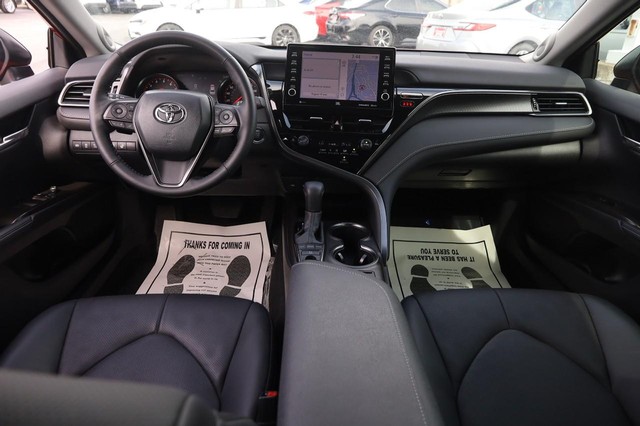 Toyota Camry Vehicle Image 22