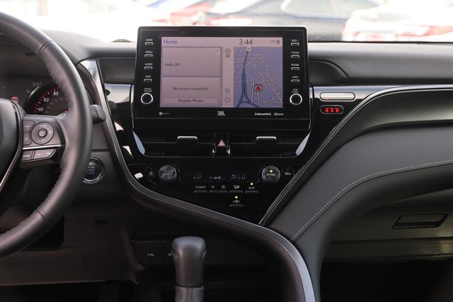 Toyota Camry Vehicle Image 25