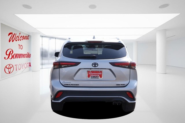 Toyota Highlander Vehicle Image 06