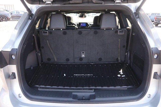 Toyota Highlander Vehicle Image 07