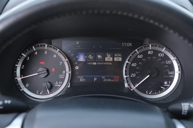 Toyota Highlander Vehicle Image 16