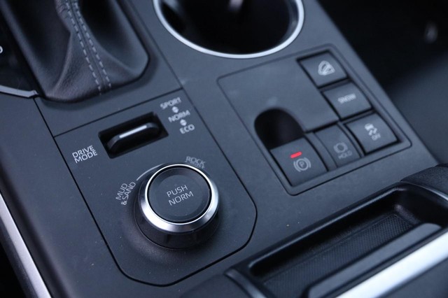 Toyota Highlander Vehicle Image 21