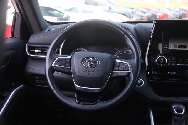 Toyota Highlander Vehicle Image 25